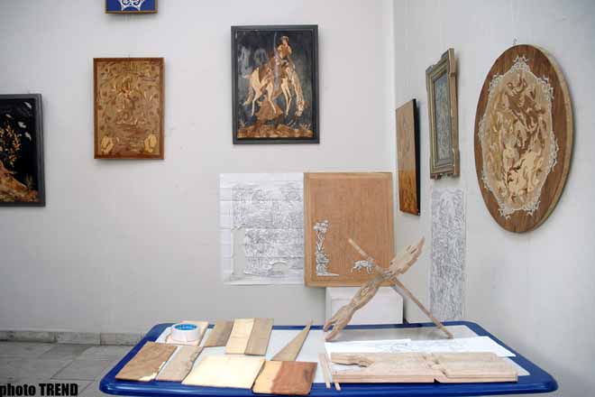 В Баку открылась выставка искусства города    Исфаган